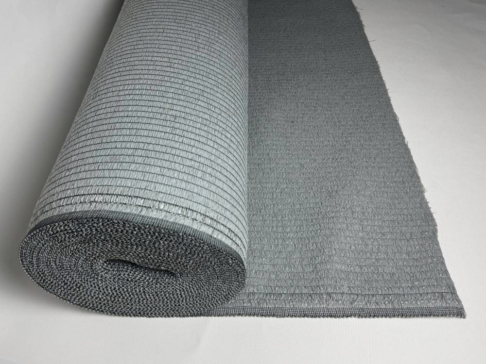 Tieniaca tkanina 200 g/m2, svetlo šedá, výška 1,5m - metráž