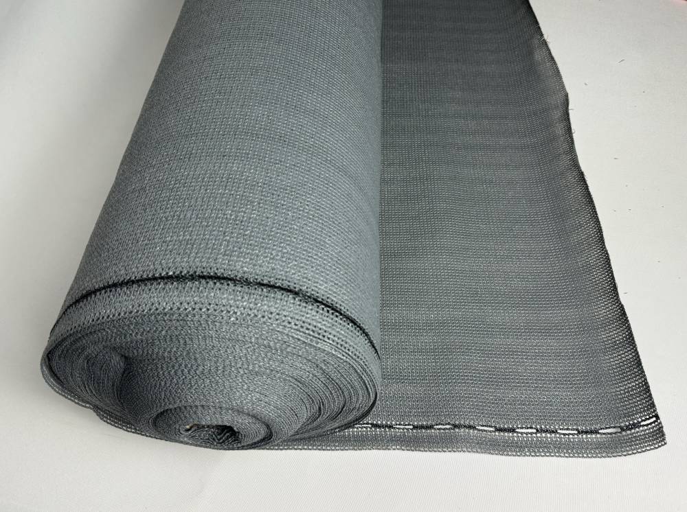 Tieniaca tkanina 180 g/m2, tmavo šedá, výška 1,6m - balenie 50m