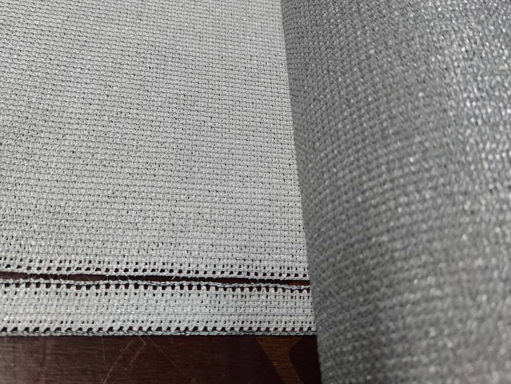 Tieniaca tkanina 180 g/m2, svetlo šedá, výška 1,2m - metráž