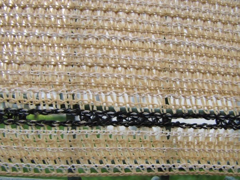 Tieniaca tkanina 150 g/m2, piesková, výška 1,0m - balenie 50m