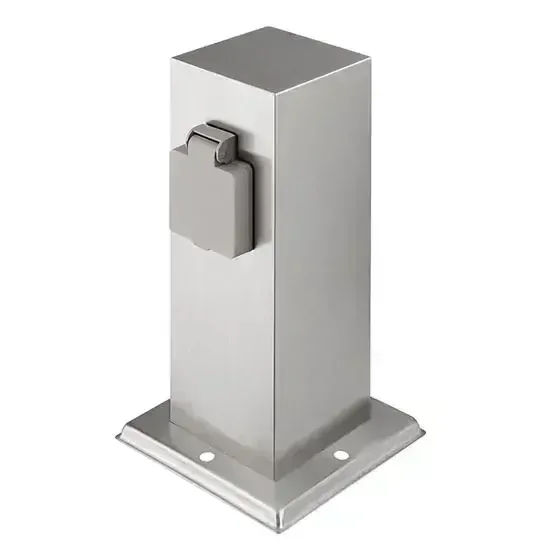 Záhradný stĺpik - 2 zásuvky, hranol, strieborný