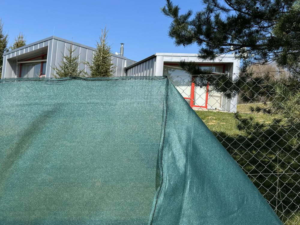 Tieniaca tkanina 150 g/m2, zelená, výška 1,5m - metráž