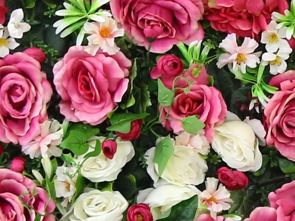 Wall flower - red/white rose and hydrangea, 40 x 60 cm